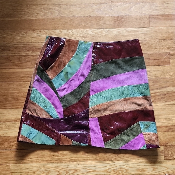 Dolce & Gabbana Patchwork Leather Suede Mini Skirt - Picture 4 of 6